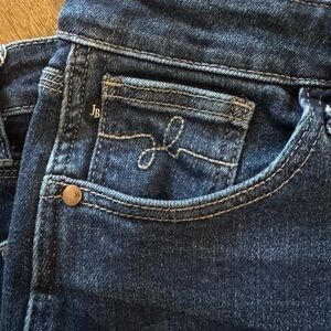 Judy Blue Cropped Straight Dark Blue Jeans